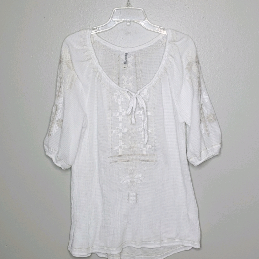 MonoReno M white embroidered boho tunic top